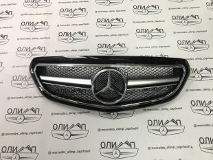 Решетка радиатора Mercedes E class w212 для бампера Классик 13-15 год Решетка радиатора Mercedes E class w212 для бампера Классик 13-15 год